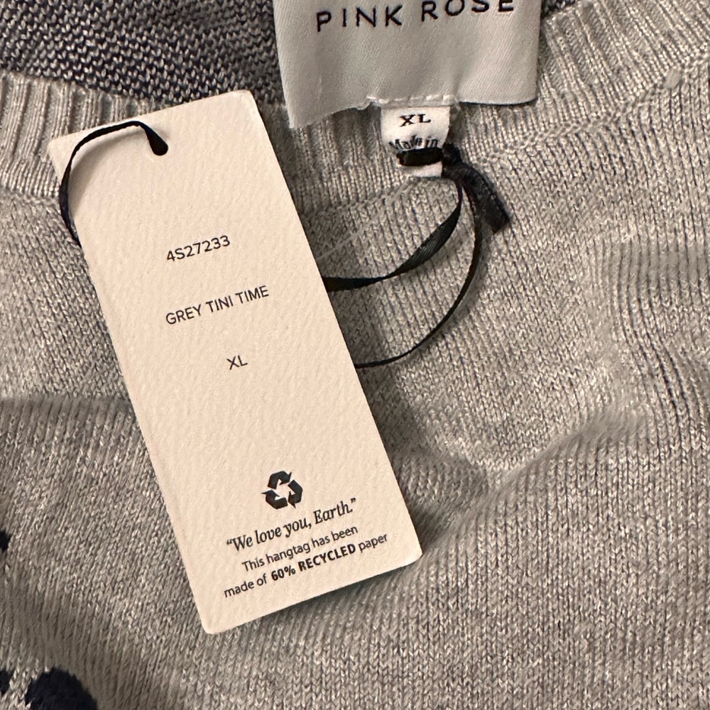 Pink Rose Gray ‘TiniTime’ Graphic Crewneck Lightweight Sweater - Picture 2 of 4